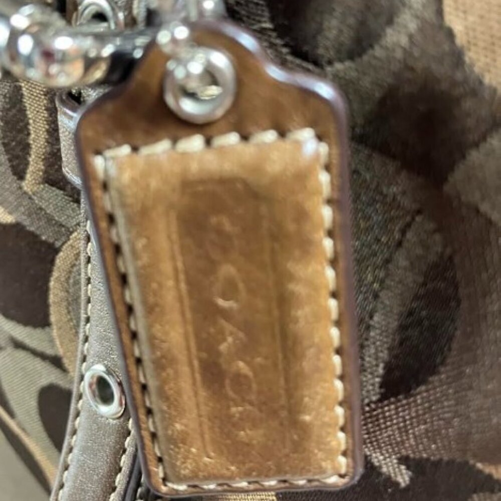 Coach Gallery Optic Signature Tote Bag Vintage Chocolate Monogram Canvas EUC - Picture 13 of 16